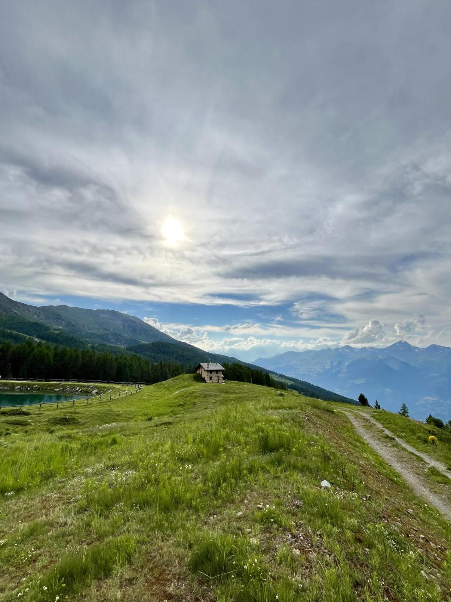 Alpine Dream House - Chalet เกรสซาน ภายนอก รูปภาพ