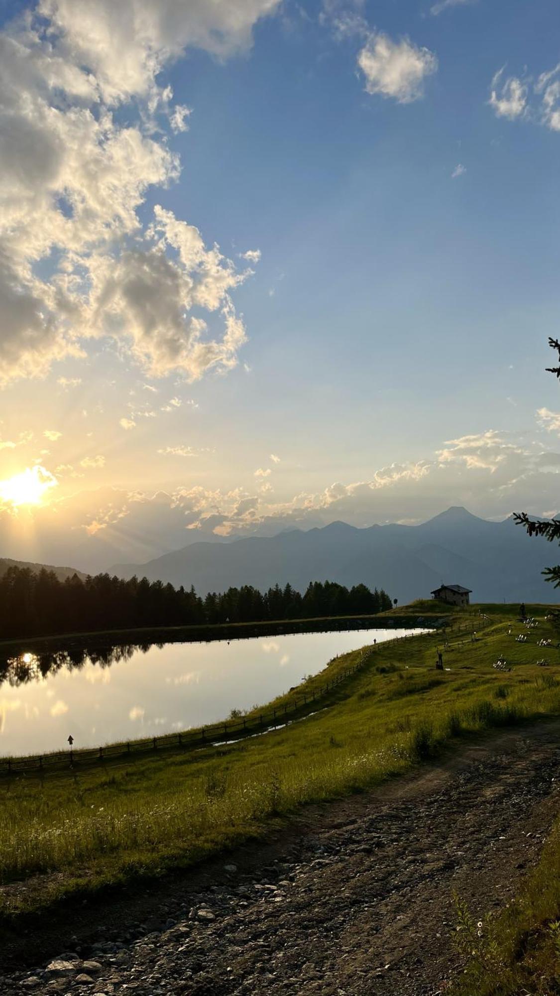 Alpine Dream House - Chalet เกรสซาน ภายนอก รูปภาพ